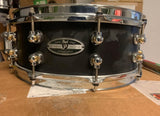 Pearl hybrid exotic black vectorcast snare drum 5 x 14