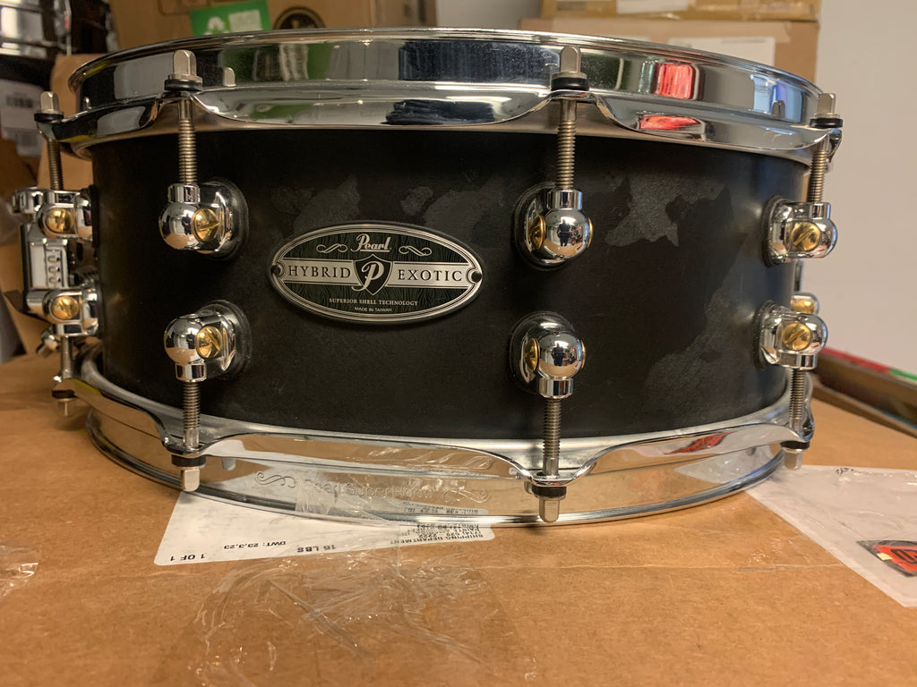 Pearl Hybrid exotic- Black snare drum 5” x 14” HEP1450 Excellent