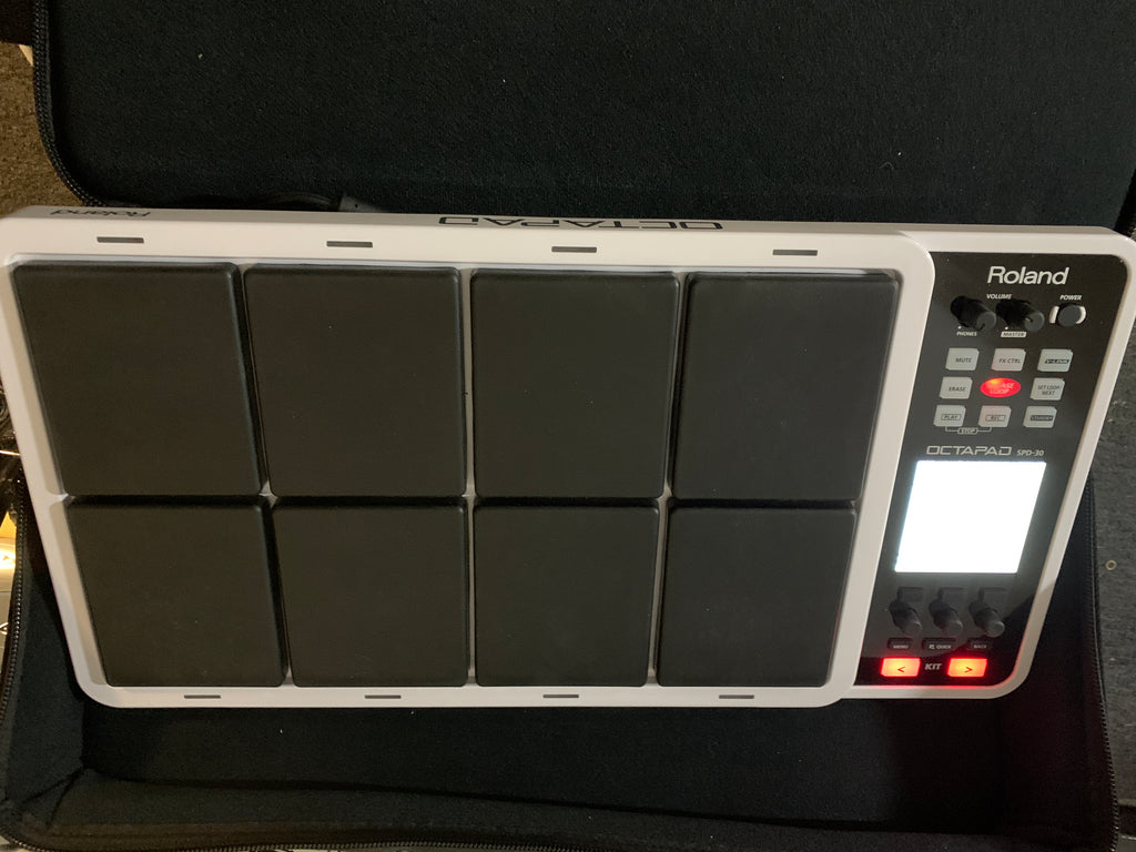 Roland spd 30 like new plus Roland carrying case - electronic drums multi pad