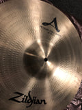 Zildjian A Medium Thin Crash Cymbal - 18” - 1335 grams - New